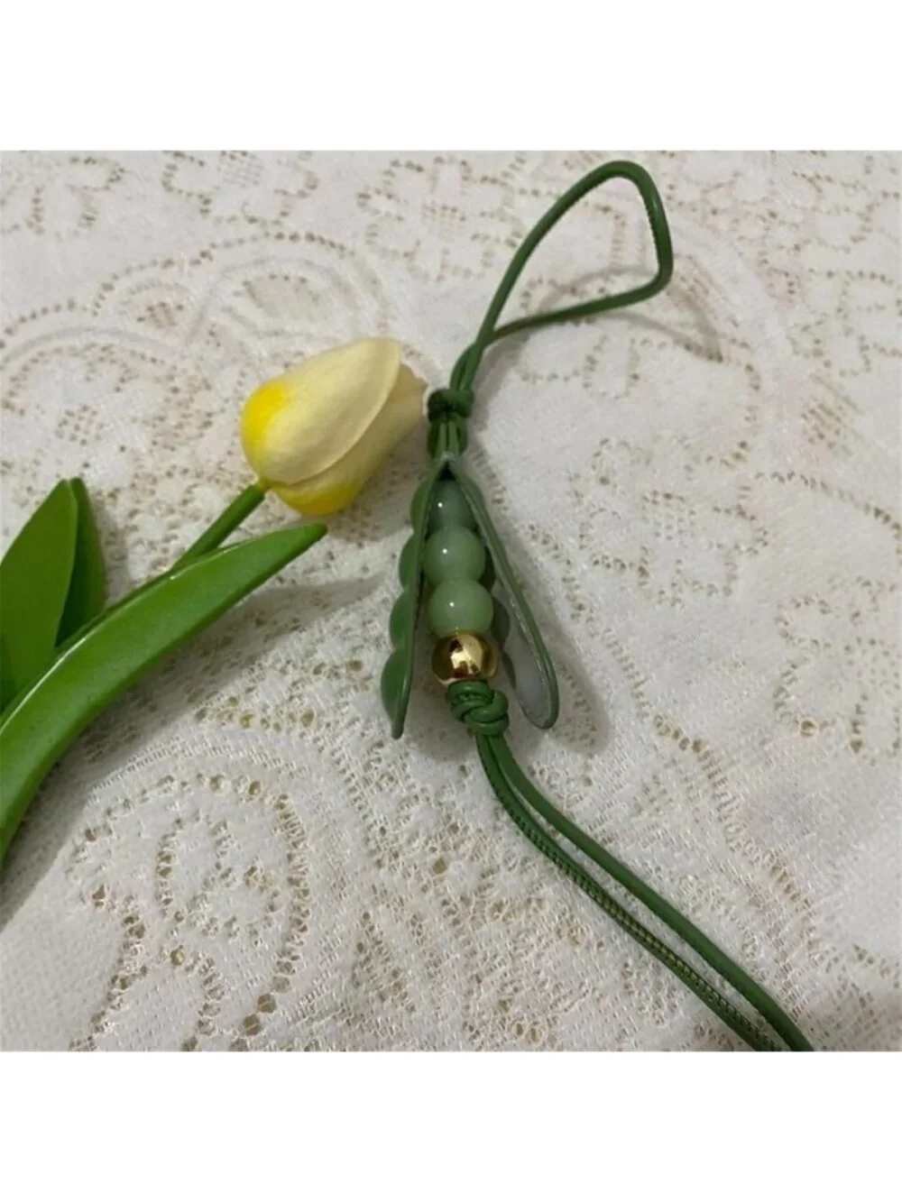 Trendy Handmade Pea Charm Pendant Keychain - Stylish Accessory for Bags & Phones